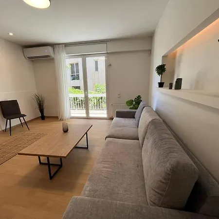 Apartment Modern Flat Close To The Beach-ground Floor